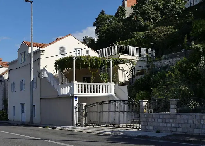 Cetinic Apartment